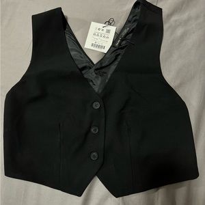 ASOS Pull&Bear - Cross Back Tailored Vest XS